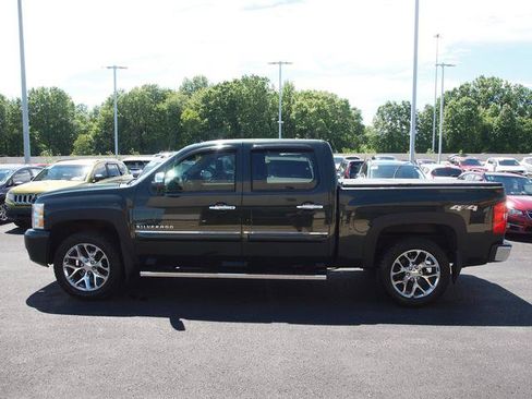 Used 2013 Chevrolet Silverado 1500 LTZ w/ LTZ Plus Package AWD/4WD image 3