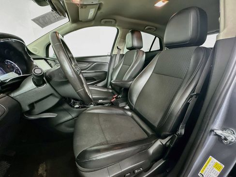 Used 2019 Buick Encore Preferred FWD image 21