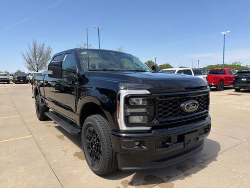New 2026 Ford F250 Lariat AWD/4WD image 2
