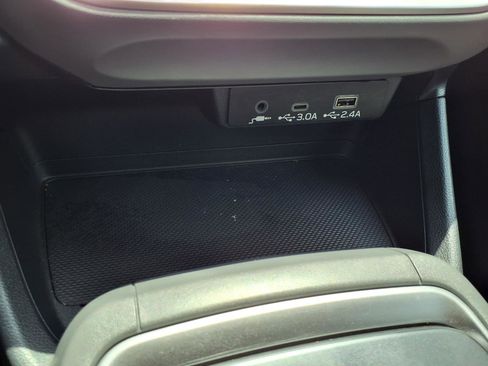 Certified 2024 Subaru Crosstrek 2.0i Premium image 9