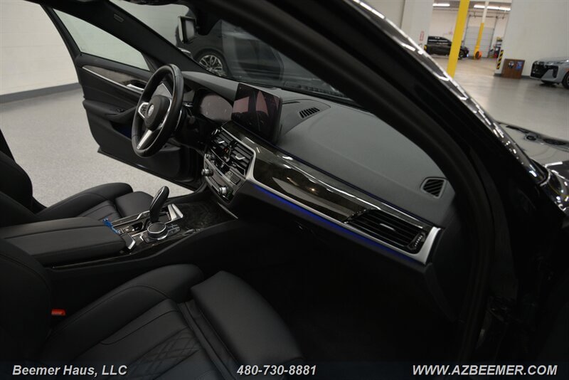 Used 2023 BMW 530i w/ M Sport Package RWD image 24
