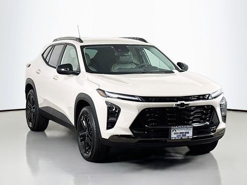 New 2026 Chevrolet Trax ACTIV w/ Driver Confidence Package image 1