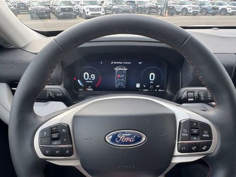 New 2026 Ford Explorer Active w/ Active Comfort Package image 26
