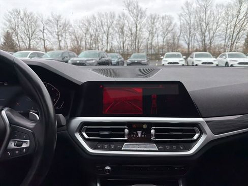 Used 2020 BMW 330i xDrive Sedan w/ Convenience Package image 15