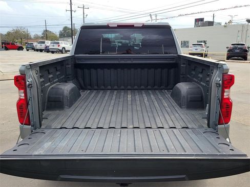 Used 2024 Chevrolet Silverado 1500 Custom image 32