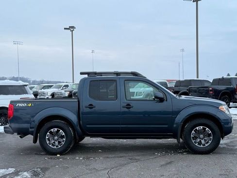 Used 2018 Nissan Frontier PRO-4X image 37