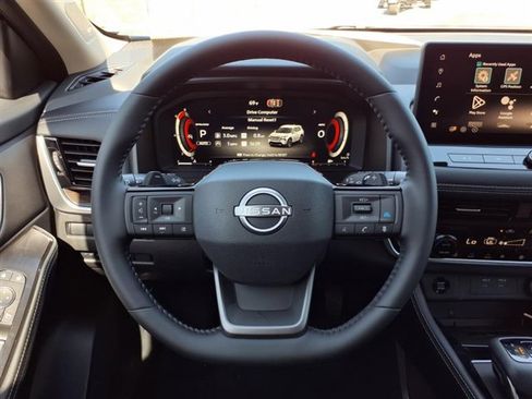 New 2026 Nissan Rogue Platinum image 14