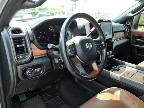 Used 2023 RAM 2500 Limited AWD/4WD image 11