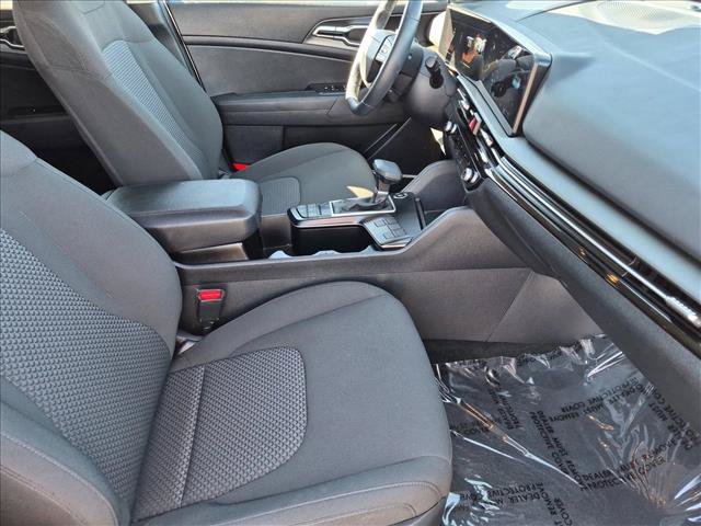Used 2026 Kia Sportage LX FWD image 20