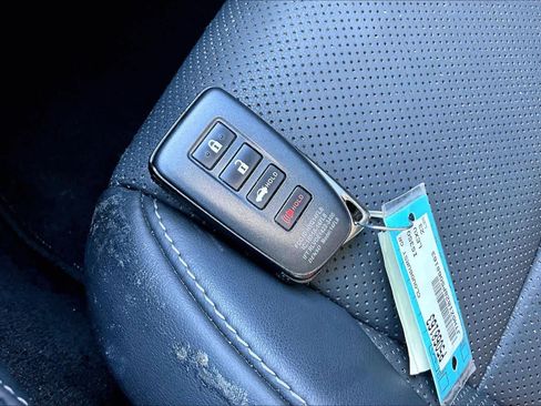 Used 2023 Lexus IS 350 F Sport w/ Memory Package image 15