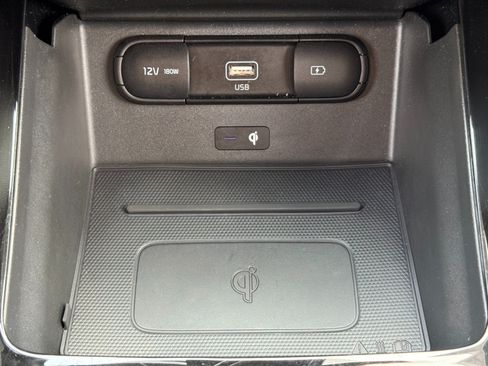 Used 2022 Kia Telluride EX w/ EX Premium Package FWD image 30