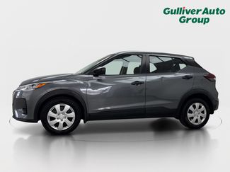 Used 2022 Nissan Kicks S FWD video 2