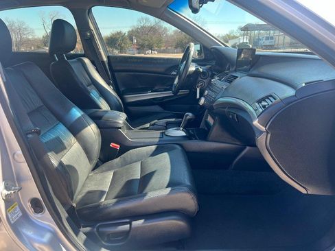 Used 2010 Honda Accord EX-L image 10