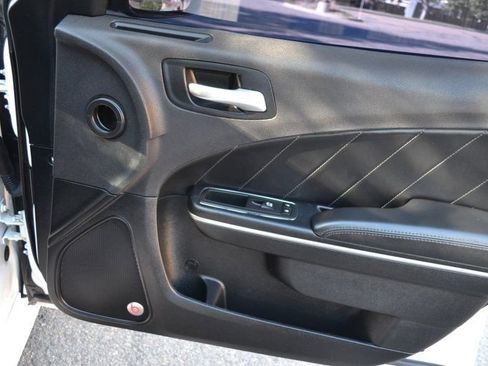 Used 2017 Dodge Charger R/T Scat Pack w/ Technology Group image 34