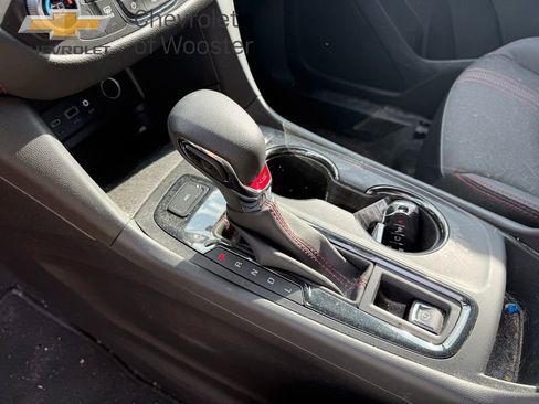 Used 2023 Chevrolet Equinox RS image 15