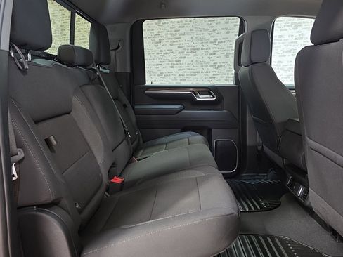 Used 2025 Chevrolet Silverado 2500 LT w/ Z71 Chrome Sport Edition image 15