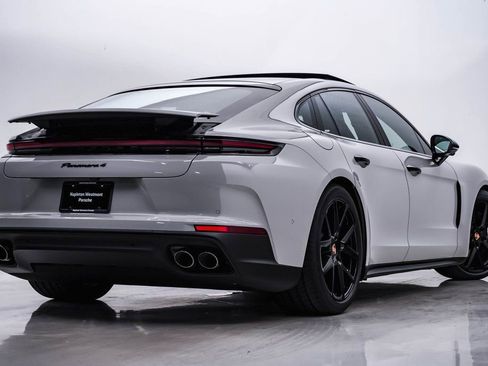 New 2025 Porsche Panamera 4 image 12