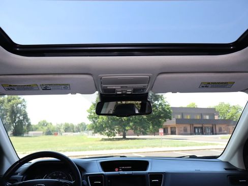 Used 2015 Honda CR-V Touring image 28
