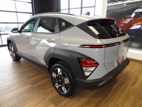 Used 2024 Hyundai Kona SEL image 8