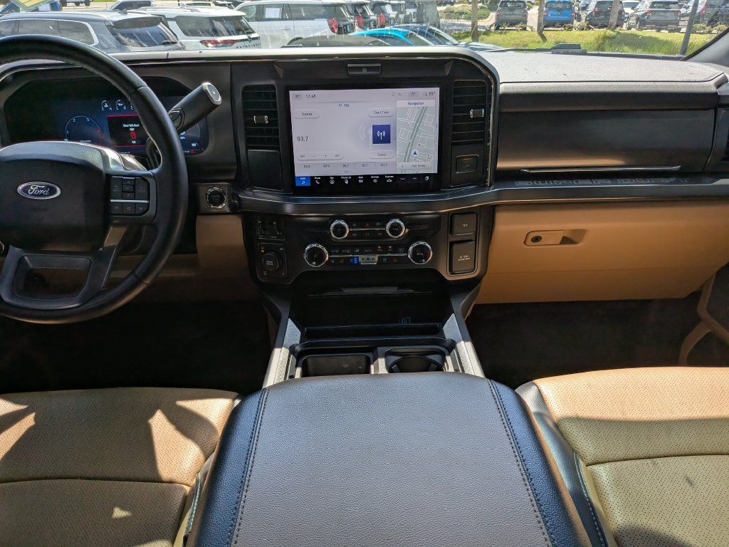 Used 2025 Ford F250 Lariat w/ Chrome Package AWD/4WD image 16