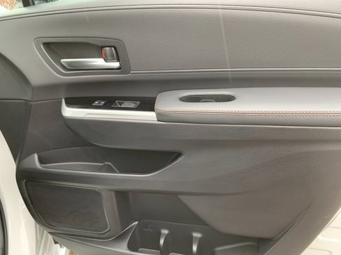 New 2026 Toyota Sienna Platinum AWD/4WD image 20