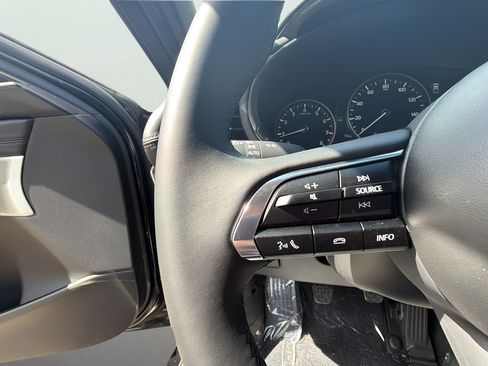 New 2026 MAZDA MAZDA3 2.5 S Hatchback w/ Premium Pkg FWD image 17