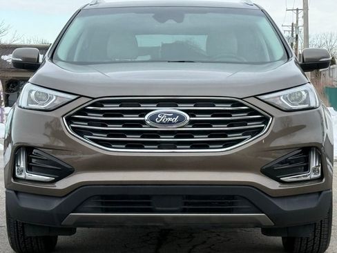 Used 2019 Ford Edge Titanium w/ Cold Weather Package image 9