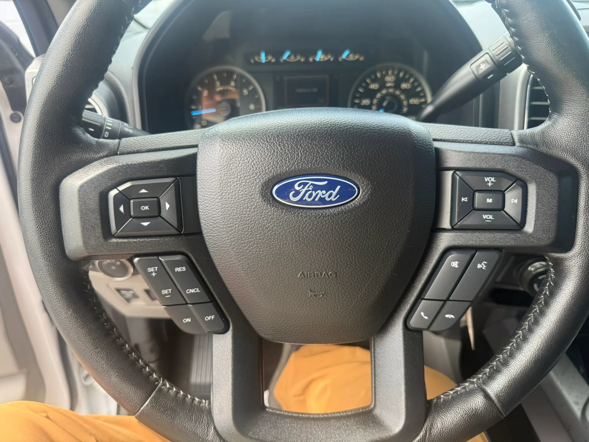 Used 2019 Ford F150 XLT w/ Equipment Group 301A Mid RWD image 13