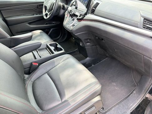 Used 2024 Honda Odyssey Sport image 31