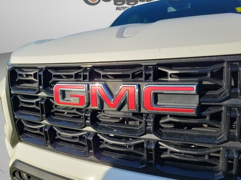 Used 2024 GMC Canyon Elevation w/ Convenience Package RWD image 10