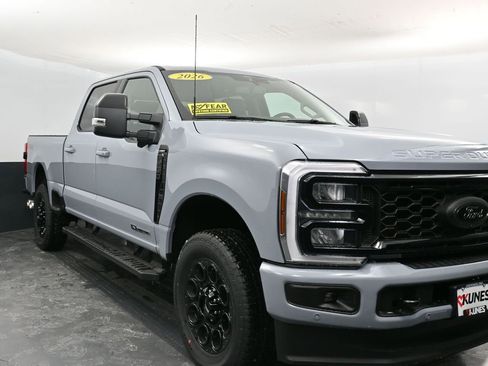 Used 2026 Ford F250 Lariat w/ Black Appearance Package image 8