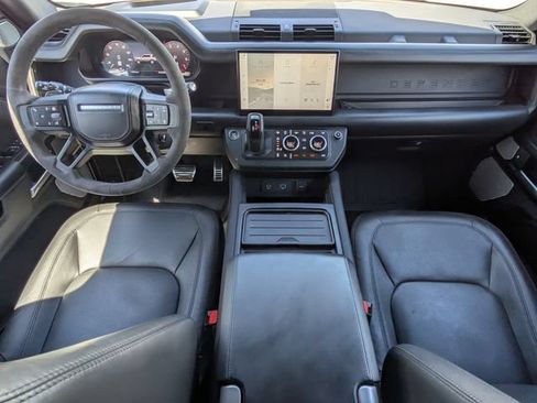 Used 2024 Land Rover Defender 130 V8 AWD/4WD image 15