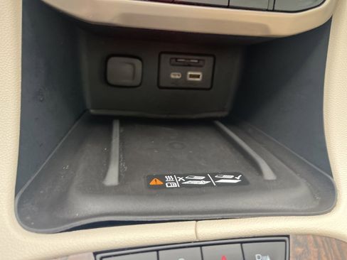 Used 2021 GMC Acadia Denali w/ Denali Ultimate Package image 21