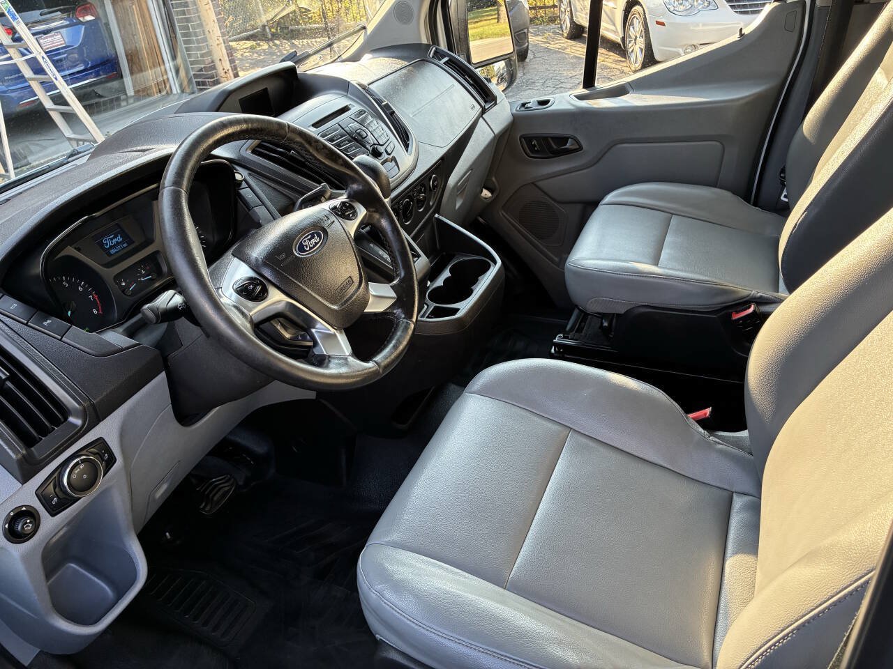 Used 2016 Ford Transit 350 XL RWD image 19