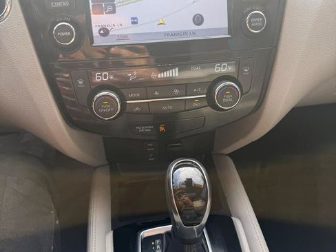Used 2018 Nissan Rogue Sport SL w/ SL Premium Package AWD/4WD image 21