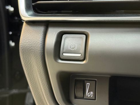 Used 2023 Cadillac CT5 Luxury w/ Sun And Sound Package image 17