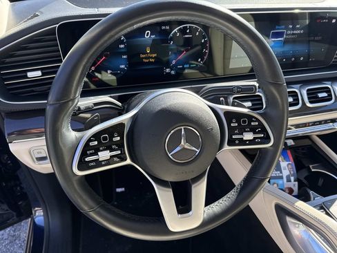 Used 2022 Mercedes-Benz GLS 450 4MATIC image 22