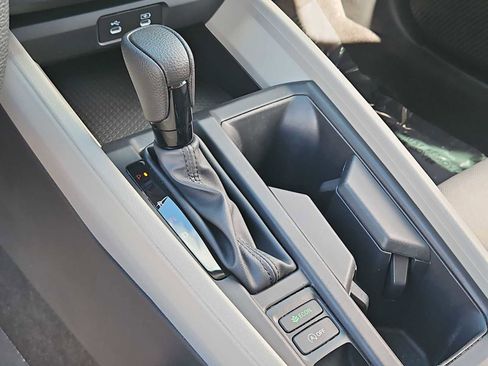 Used 2024 Honda Accord LX image 31