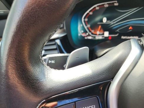 Used 2023 BMW 530i w/ Premium Package image 39