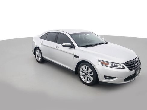 Used 2010 Ford Taurus Limited image 3
