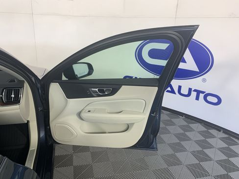 Used 2021 Volvo S60 T5 Momentum w/ Protection Package Premier FWD image 40