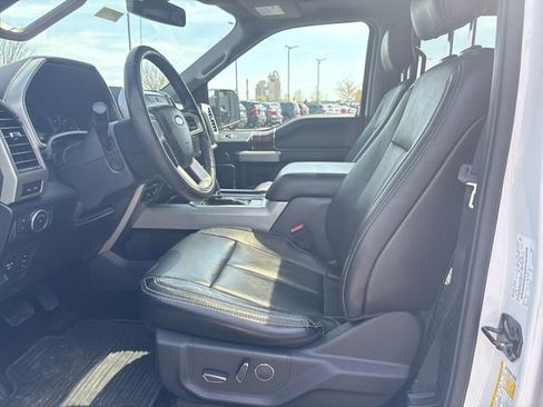Used 2018 Ford F150 Lariat w/ Equipment Group 502A Luxury image 10