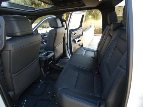 Used 2025 Toyota Tundra Limited image 51