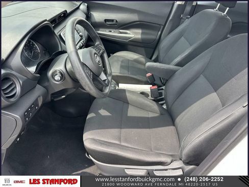 Used 2023 Nissan Kicks S FWD image 20