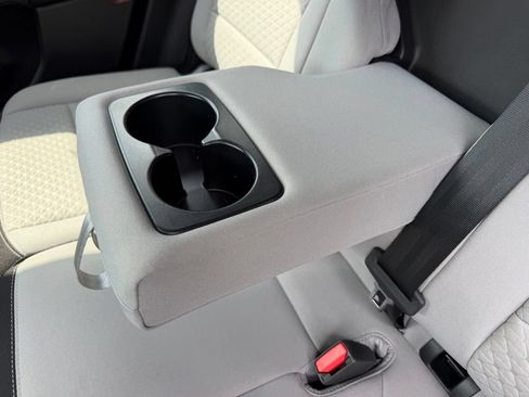 Certified 2023 Ford Escape Active AWD/4WD image 9