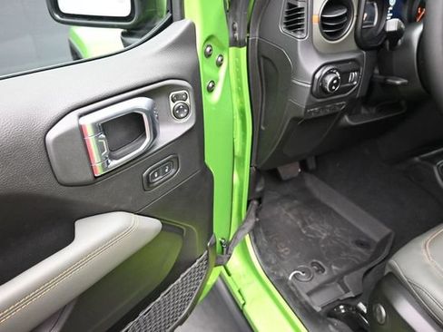 New 2026 Jeep Gladiator Mojave AWD/4WD image 8