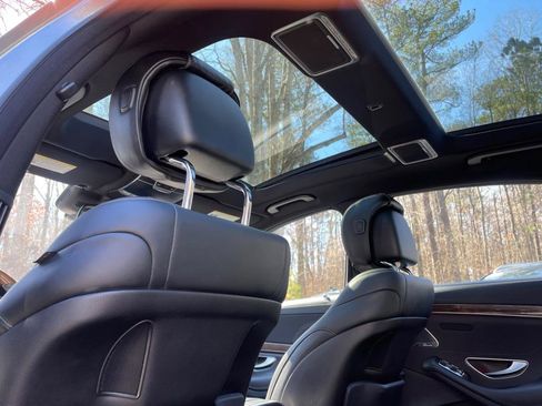 Used 2015 Mercedes-Benz S 550 4MATIC Sedan image 35