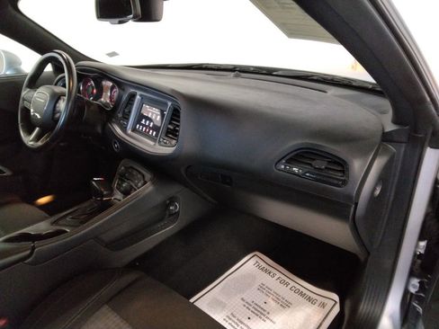 Used 2023 Dodge Challenger SXT image 36