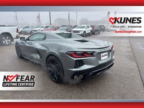 Used 2024 Chevrolet Corvette Stingray Preferred Conv w/ 2LT image 7