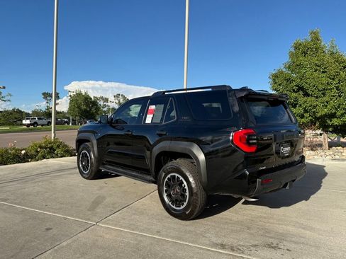 Used 2026 Toyota 4Runner TRD Off-Road Premium AWD/4WD image 5